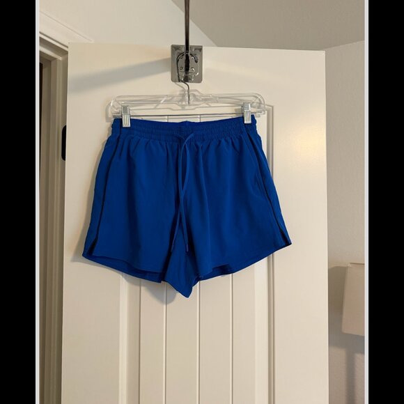 Lululemon Court Rival High-Rise Short 3" in Blue/Club Blue | Size 6 - Picture 7 of 9